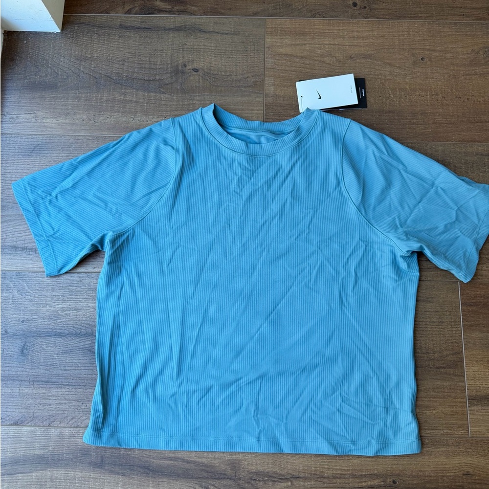 Nike Women's Teal Zenvy dri fit top
